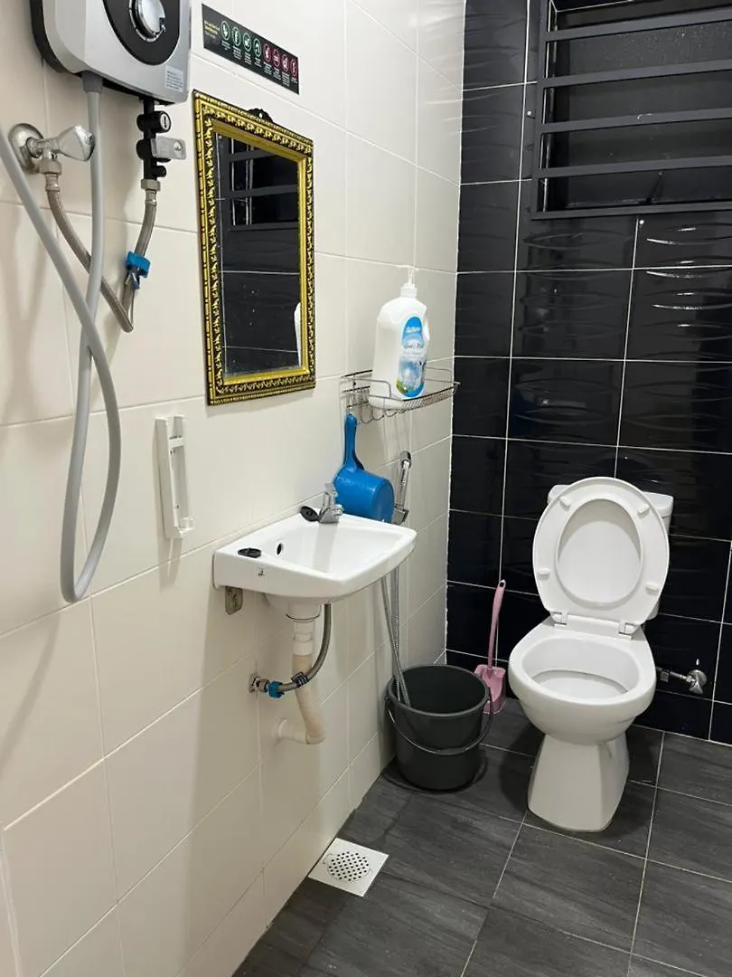 Zurasyid Homestay Bukit Katil Melaka Kampong Bukit Beruang 0*,