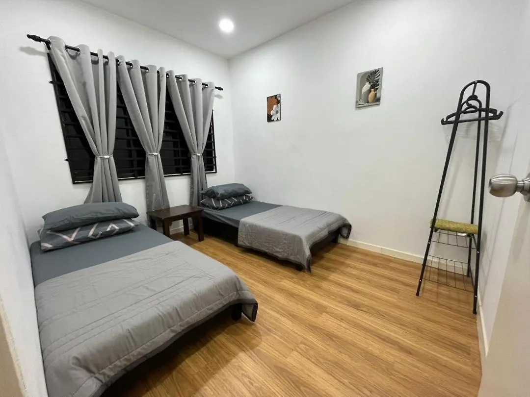 Zurasyid Homestay Bukit Katil Melaka Kampong Bukit Beruang 0*,